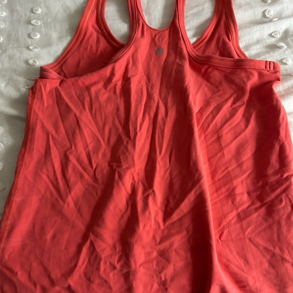 Women’s Lululemon tank top - Picture 4 of 4